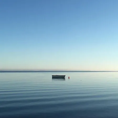 Modern Vacation - Close To Sea And Nature. Daire *